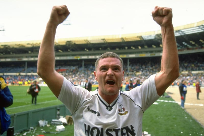 In the Premier Passions documentary, Paul Gascoigne's name is mentioned as a transfer target by Sunderland's then-hierarchy in a meeting with supporters' groups.