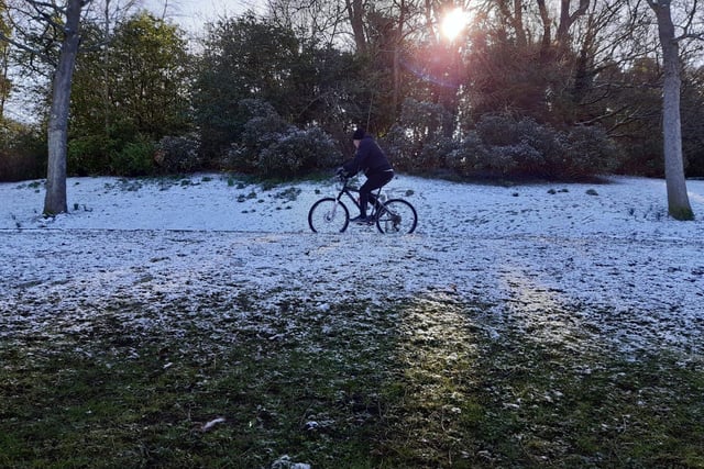 One brave cyclist takes on the tricky conditions