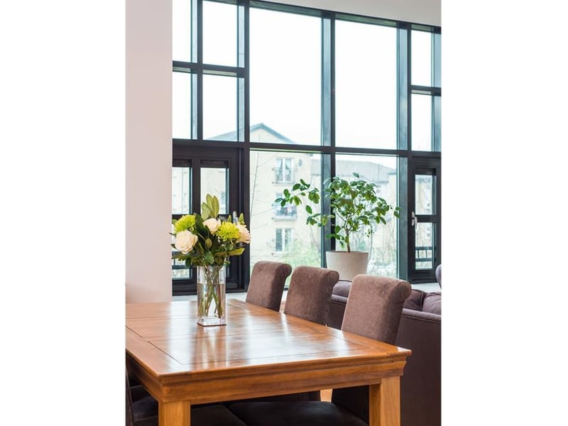Dining room.