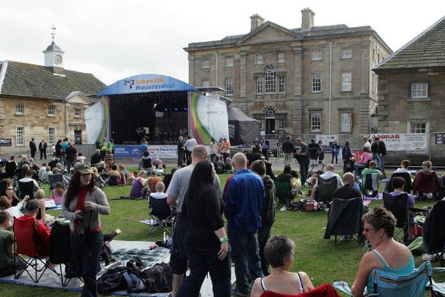 Did you know that Cusowrth Hall was host to a couple of music festivals?