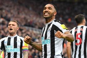 Newcastle striker Callum Wilson (c) celebrates after scoring his second goal during the Premier League match between Newcastle United and Aston Villa at St. James Park on October 29, 2022 in Newcastle upon Tyne, England. (Photo by Stu Forster/Getty Images)