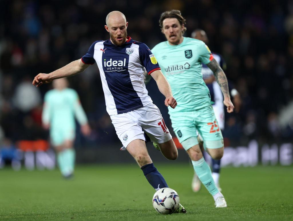 Sunderland chief reveals how club convinced Jewison Bennette to sign as West Brom boss admits interest in Middlesbrough defender