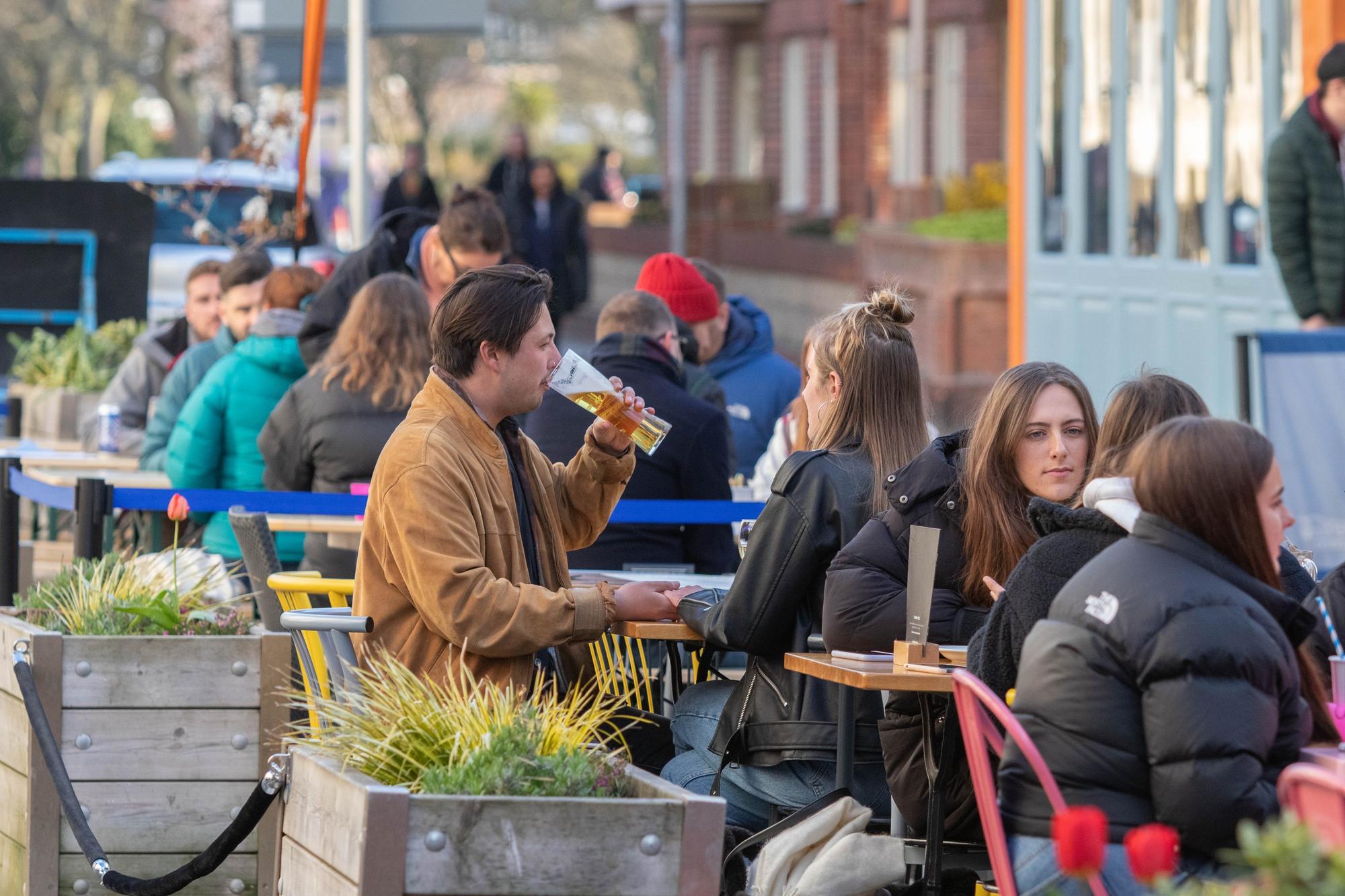 People in Palmerston Road, Southsea

Picture: Habibur Rahman