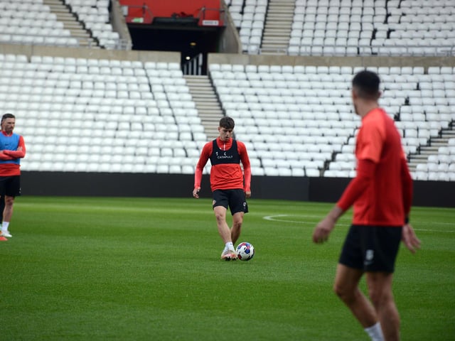 With Sunderland short of strikers, U21s player Max Thompson joined in with first-team training.
