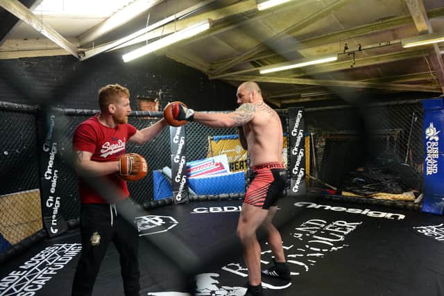 Sunderland MMA heavyweight champion Phil De Fries training ahead of next fight with head coach Andrew Fisher.