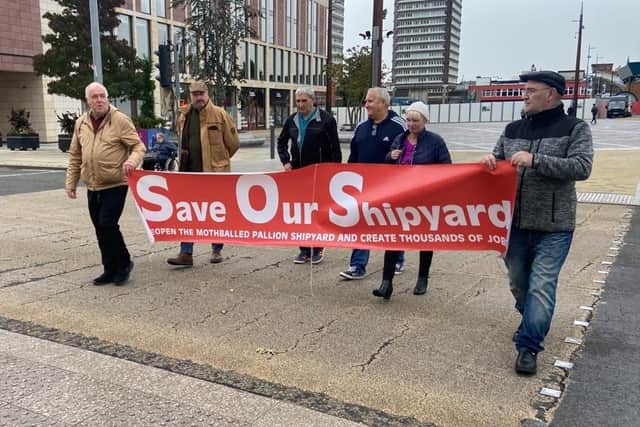 Campaigners from the Pallion Shipyard Partnership went ahead with a planned protest despite the evacuation of Sunderland's City Hall due to a "credible threat".