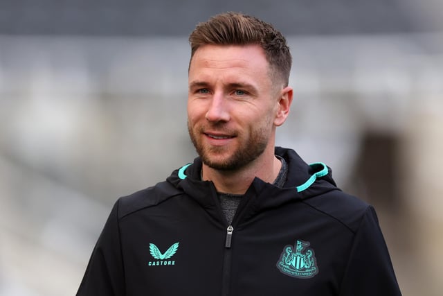 Welsh defender Paul Dummett has been a stalwart for Newcastle United, displaying his defensive capabilities as a left-back or centre-back. However, he is unlikely to sign for Sunderland owing to obvious reasons.