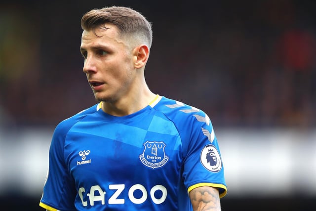 Crystal Palace don't have much depth in the left-back spot and, given Joel Ward's age, may benefit from taking advantage of Lucas Digne's current situation at Everton. The 28-year-old has been one of the Toffees better players in recent seasons but looks to be on his way out of Goodison Park.