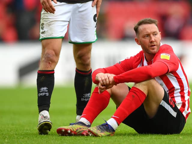 SUNDERLAND, ENGLAND - MAY 22: Sunderland player Aiden McGeady reacts dejectedly after the Sky Bet League One Play-off Semi Final 2nd Leg match between Sunderland and Lincoln City  at Stadium of Light on May 22, 2021 in Sunderland, England. (Photo by Stu Forster/Getty Images)