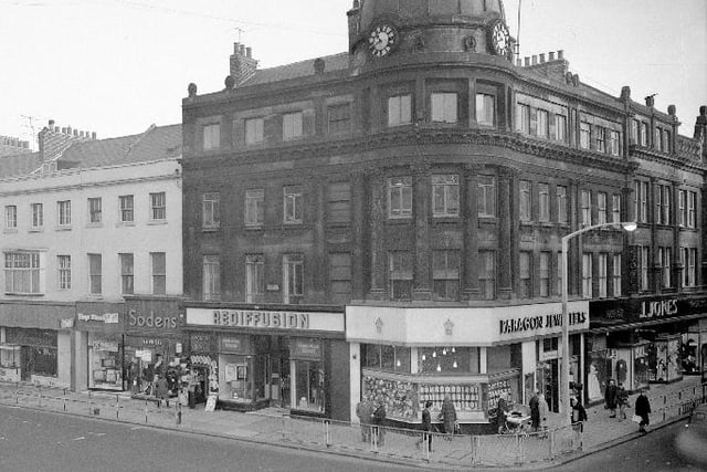 Every New Year’s Eve, runners ran the full length of Fawcett Street, starting from Mackie’s Corner and ending at the Gas Office corner, before the Town Hall Clock completed its 12 chimes.
The record was never broken but we do know that the tradition finally ended 50 years ago when the Town Hall Clock was removed.
