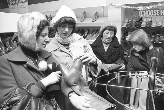 So many families always paid a visit to Binns on a shopping trip to town. In this picture, we're going back to browsing the sales in December 1976.