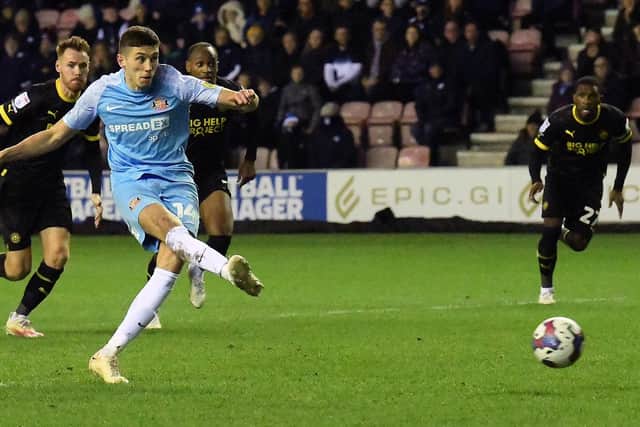 Ross Stewart scores for Sunderland.