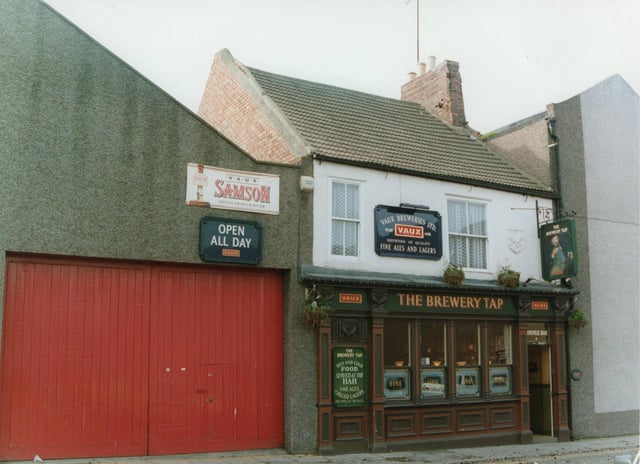 The Brewery Tap in Dunning Street ran from 1842 to 2000. It was also previously known as Minerva and Neptune. And Ron told us that it was once a smallpox hospital in 1869.