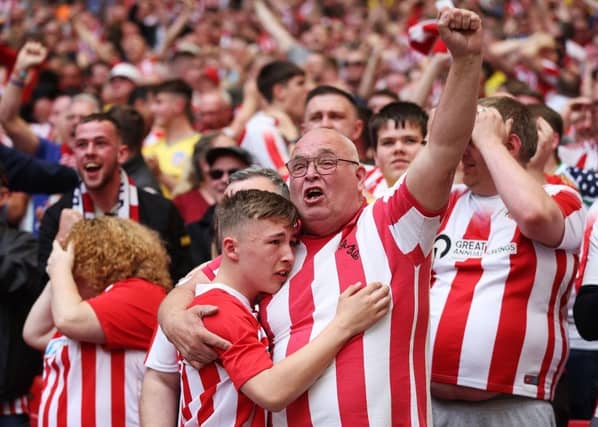 Sunderland's best ever crowd came against Derby County on 8 March 1933.