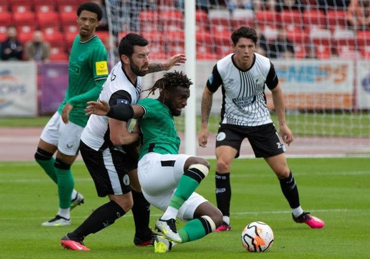 Tinkler staying cool as in-form Gateshead prepare for Altrincham clash