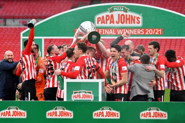 Sunderland celebrate their Papa John's Trophy win