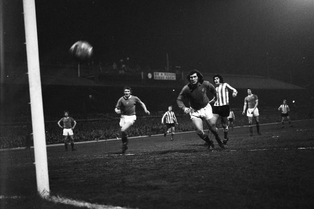 Almost another goal for Sunderland as City goalkeeper Joe Corrigan is beaten by a back header from Billy Hughes.