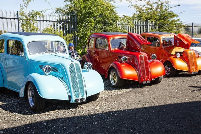These three Ford Pop 103E, all from 1959, looked fantastic in the weekend sunshine.