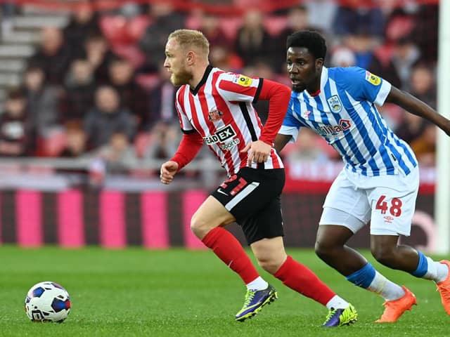 Alex Pritchard playing for Sunderland against Huddersfield Town.