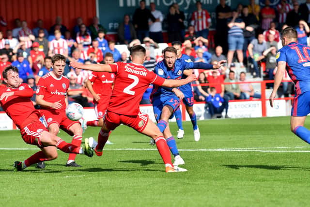 Aiden McGeady scores a superb goal against Accrington Stanley