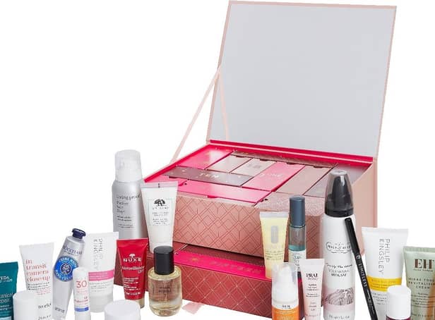 Lots of goodies in the M&S Beauty Advent Calendar
