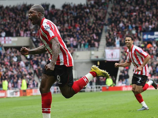 SUNDERLAND, ENGLAND - APRIL 18:  Djibril Cisse of Sunderland celebrates after scoring his team's first goal during the Barclays Premier League match between Sunderland and Hull at The Stadium of Light on April 18, 2009 in Sunderland, England.  (Photo by Hamish Blair/Getty Images)