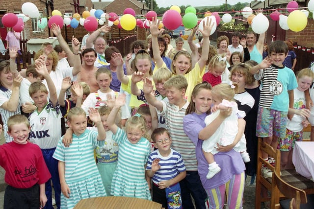 A balloon bonanza and plenty of happy faces in Ardrossan Road, Farringdon.