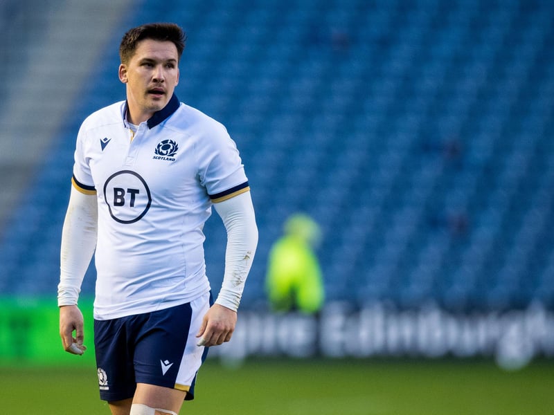 Glasgow man replaces James Lang at inside centre.