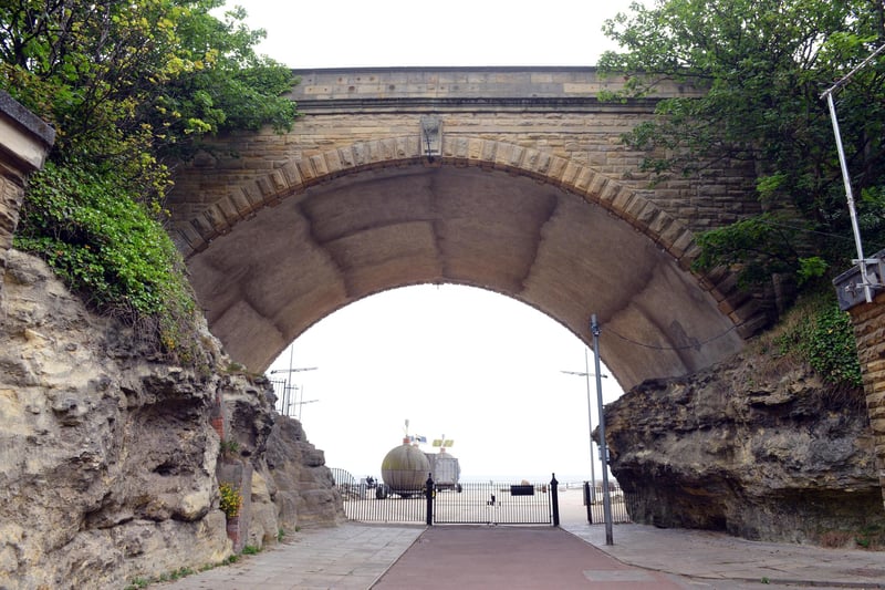 Walk down through Roker Ravine and under the bridge. The caves on the right-hand side were frequented by smugglers in the 17th and 18th centuries. Turn right at the both of the bank onto the promenade and continue until reaching a roundabout.