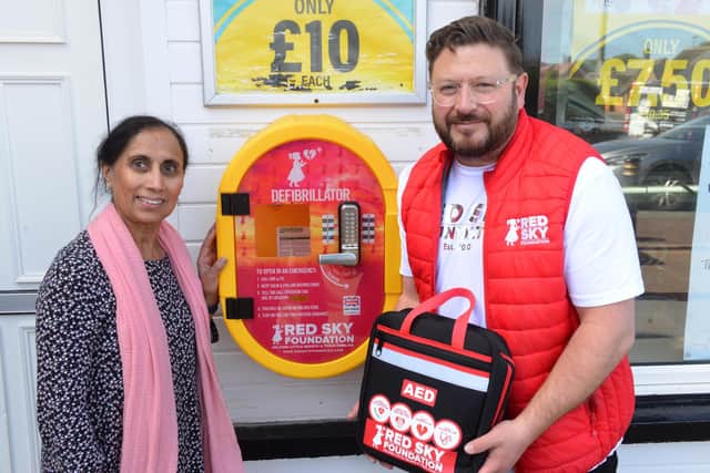 Sunderland's Red Sky Foundation founder Sergio Petrucci with shop owner Kelly Purewal