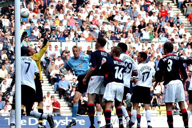 Another last-gasp goal, but not from someone you'd expect. With Sunderland 1-0 down away at Derby in 2003, goalkeeper Poom came up for a last-minute corner and salvaged a point for the Black Cats with a towering header.