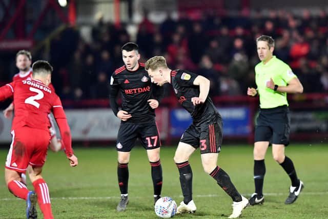 Got away with one poor pass in the second half but that was one blemish in a very classy performance. Robust and played some great balls into dangerous areas. 7