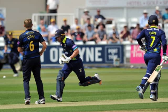 Paul Collingwood runs for a quick single against Warwickshire yesterday. Picture by Tim Richardson