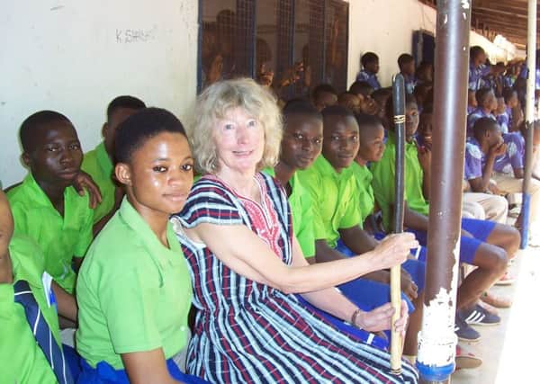 Lynne Symonds with Wulugu students.