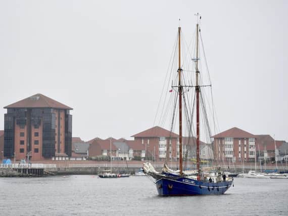 De Gallant sails into Sunderland