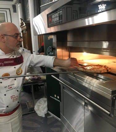 Gerry preparing his pizza at the championships