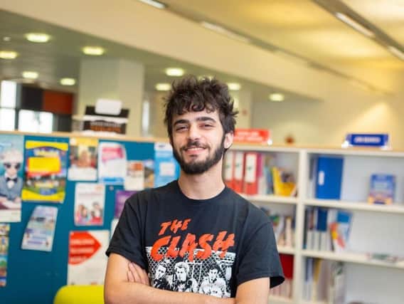 Anas Mahmoud Ahmed Disi  has achieved the highest mark ever awarded to a student graduating from an English course at the University of Sunderland.