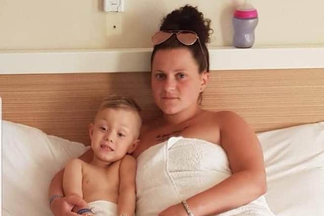 Sheldon pictured with mum Katrina Farnell