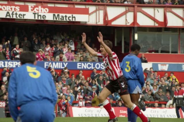 Former Sunderland striker Mick Harford will take charge of Luton Town on Saturday
