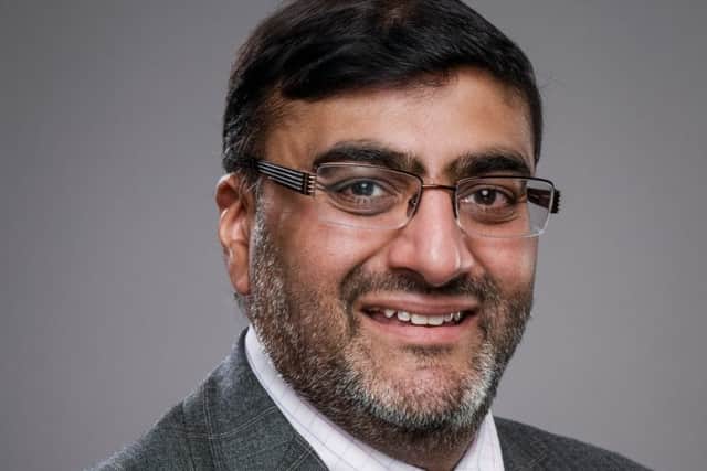 Dr Shaz Wahid