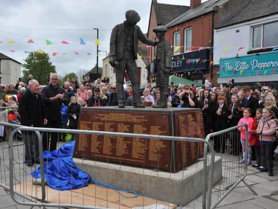 Unveiling of Ray Lonsdale's newly created sculpture in Hetton-le-Hole.