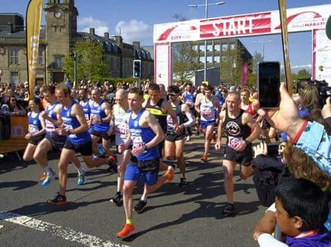 Runners of the Sunderland 10K set off. Picture by John Alderson