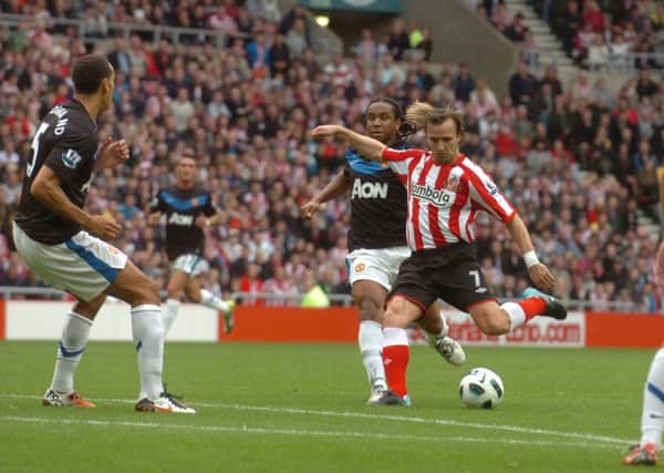 Bolo Zenden fires against the post in Sunderland's 0-0 draw with Manchester United in October 2010