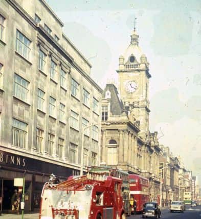 A very rare colour photo of Sunderland Town Hall, with Binns next door to the left.