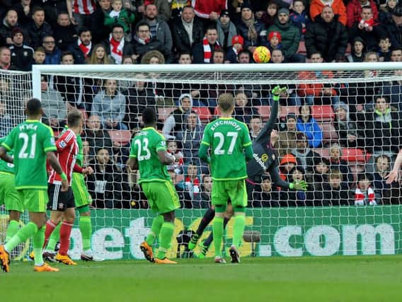 Vito Mannone makes another save in the draw with Southampton