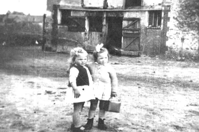 The Caumont twins Janine and Marie in the 1940s.