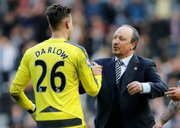 Newcastle boss Rafa Benitez congratulates keeper Karl Darlow on his clean sheet against Crystal Palace