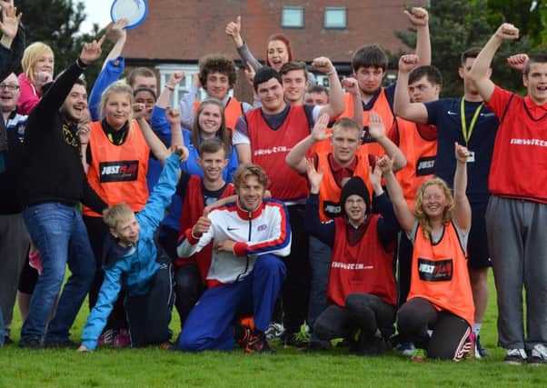Olympic long jumper Chris Tomlinson visits South Tyneside College