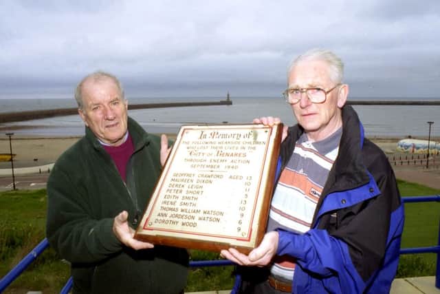 Bill Short (r) in 2005 survivor of sinking of City of Benares with VLB Capt Fred Roberts unveiling plaque to victims of sinking