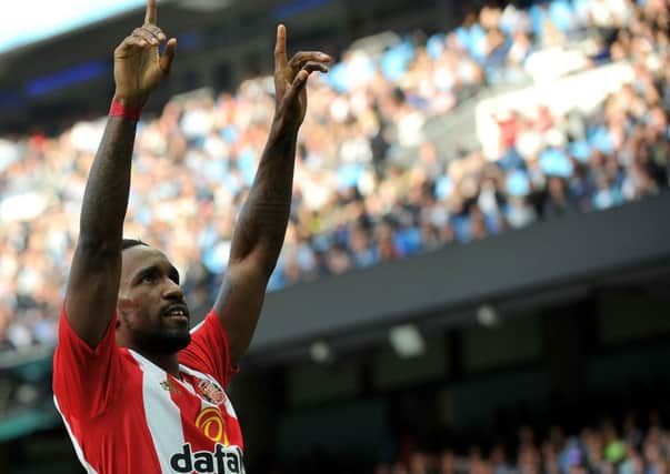 Sunderland striker Jermain Defoe celebrates his goal in front of the travelling fans at Manchester City. Picture by Frank Reid